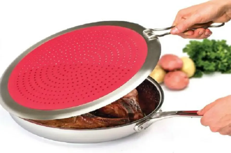 Cách hạn chế dầu ăn bắn ra ngoài khi nấu nướng