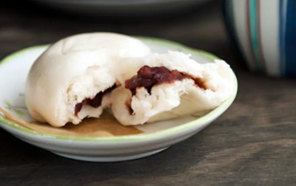 Cách làm bánh bao đậu đỏ