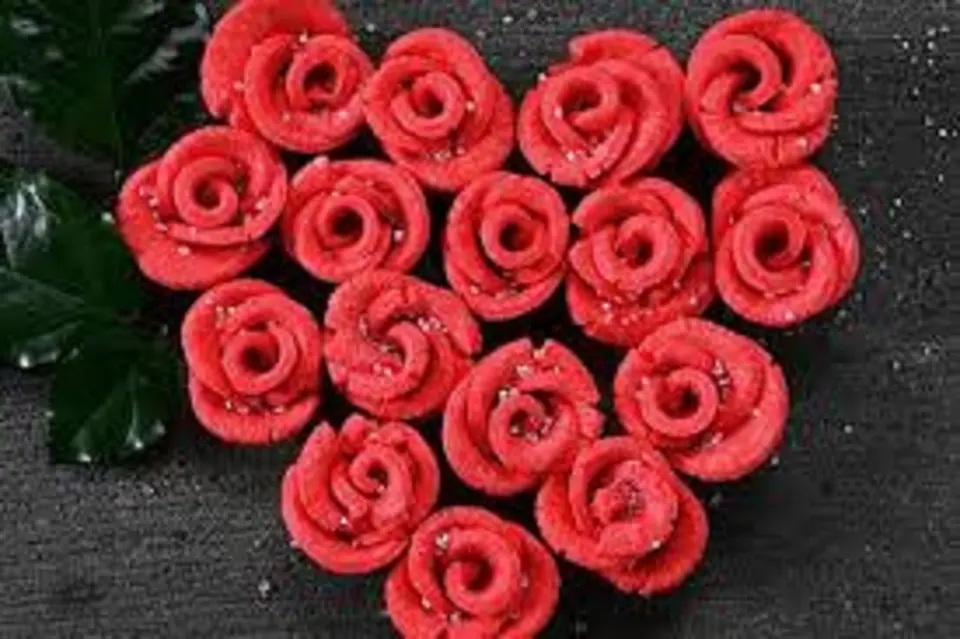 Công thức làm bánh hoa hồng đỏ