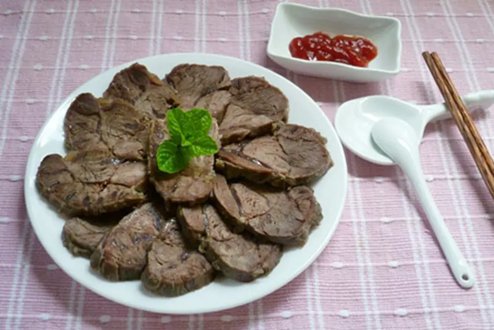 Mẹo nấu ăn giúp món luộc ngon hơn