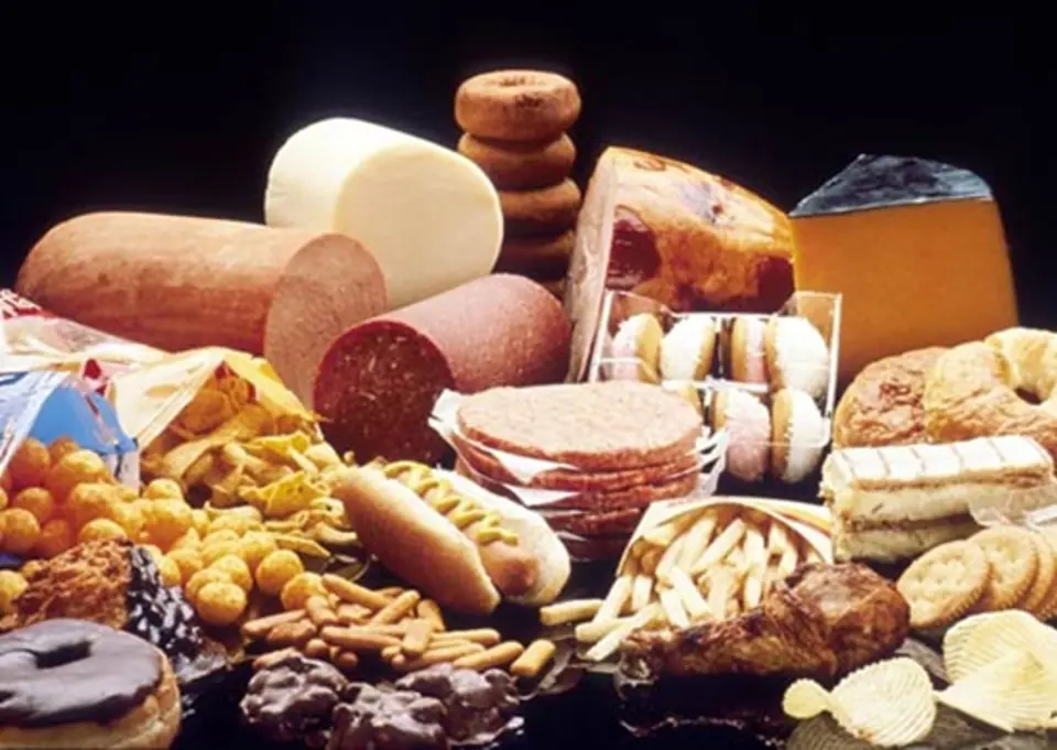 Người mắc bệnh ung thư dạ dày nên và không nên ăn gì?
