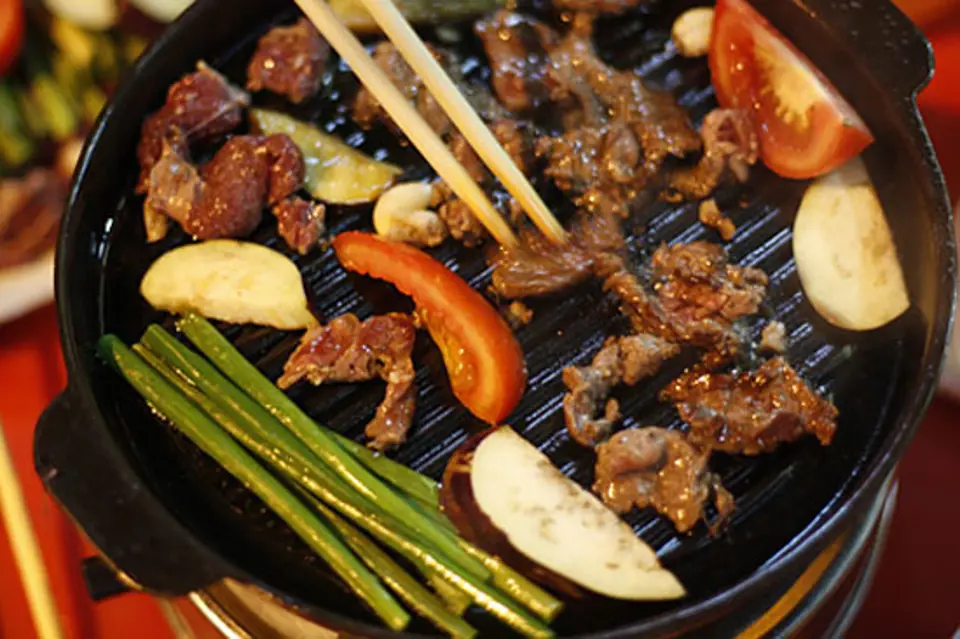 Những địa điểm ăn uống hấp dẫn dịp giáp Tết Những địa điểm ăn uống hấp dẫn dịp giáp Tết