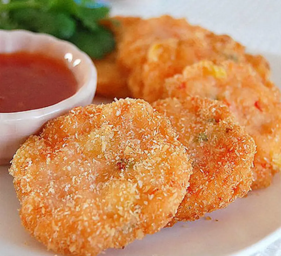 Tự làm bánh bắp chiên giòn