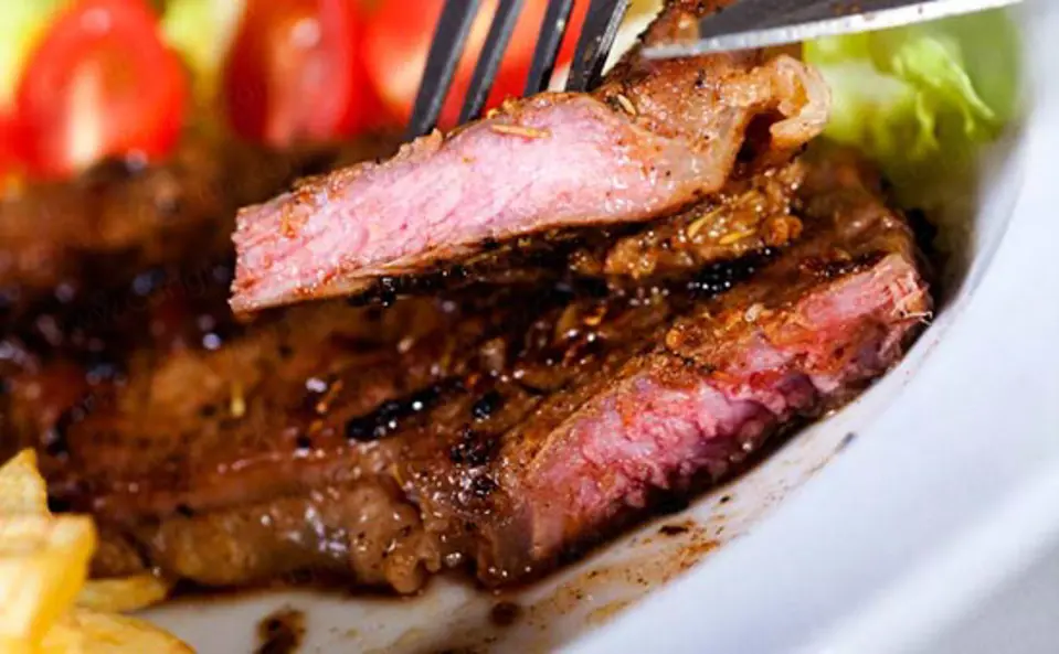 10 mẹo chế biến món bò bít tết hoàn hảo