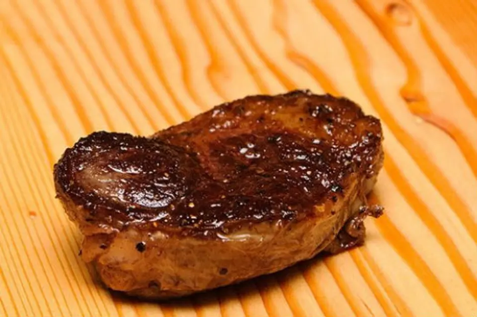 10 mẹo chế biến món bò bít tết hoàn hảo