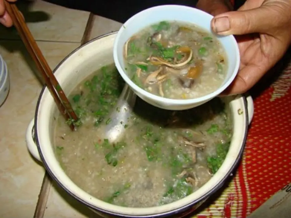 Nấu cháo lươn bổ dưỡng cho bé ăn dặm Nấu cháo lươn bổ dưỡng cho bé ăn dặm