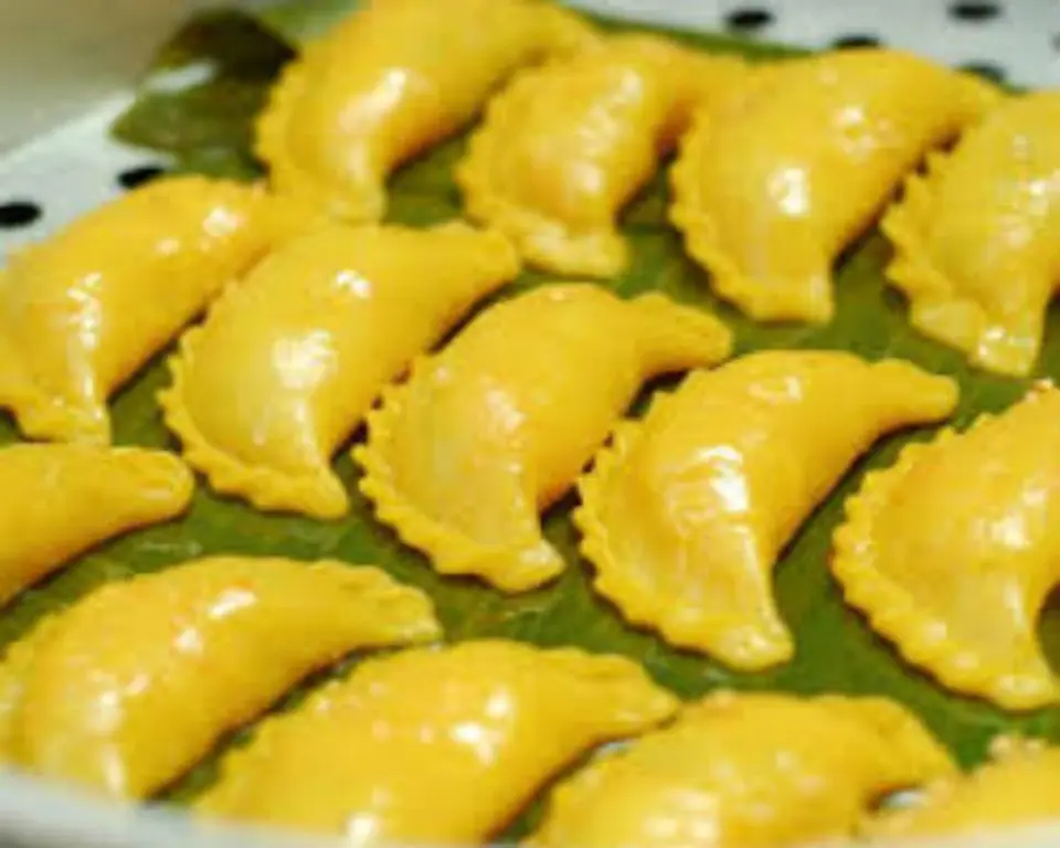 Ngọt thơm bánh gối khoai lang