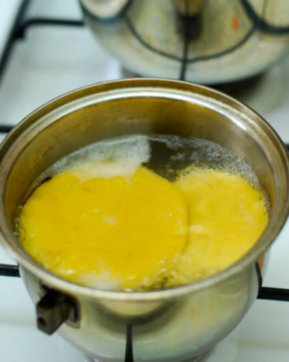 Ngọt thơm bánh gối khoai lang