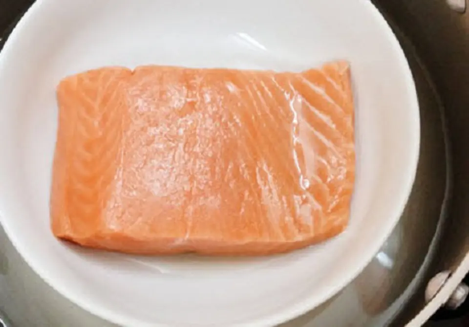 Cách làm ruốc cá hồi dinh dưỡng cho bé yêu