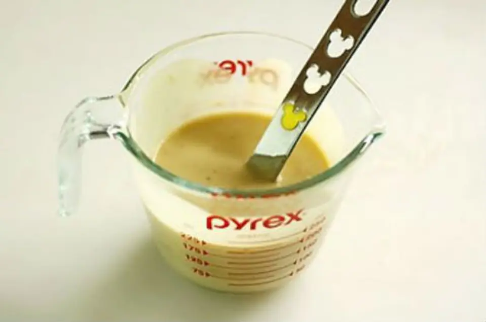Hướng dẫn làm salad gà chiên mới lạ độc đáo