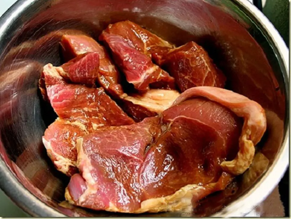 Hướng dẫn làm thịt xá xíu ngon khó cưỡng