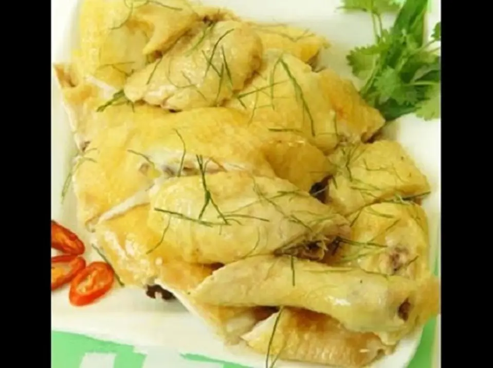 Cách làm món gà hấp sả cho bữa cơm cuối tuần ấm cúng Cách làm món gà hấp sả cho bữa cơm cuối tuần ấm cúng