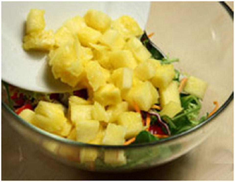 Cách làm món salad tôm sắc màu ngon