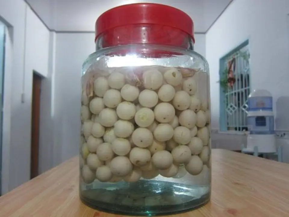 Cách muối cà pháo trắng giòn không bị váng