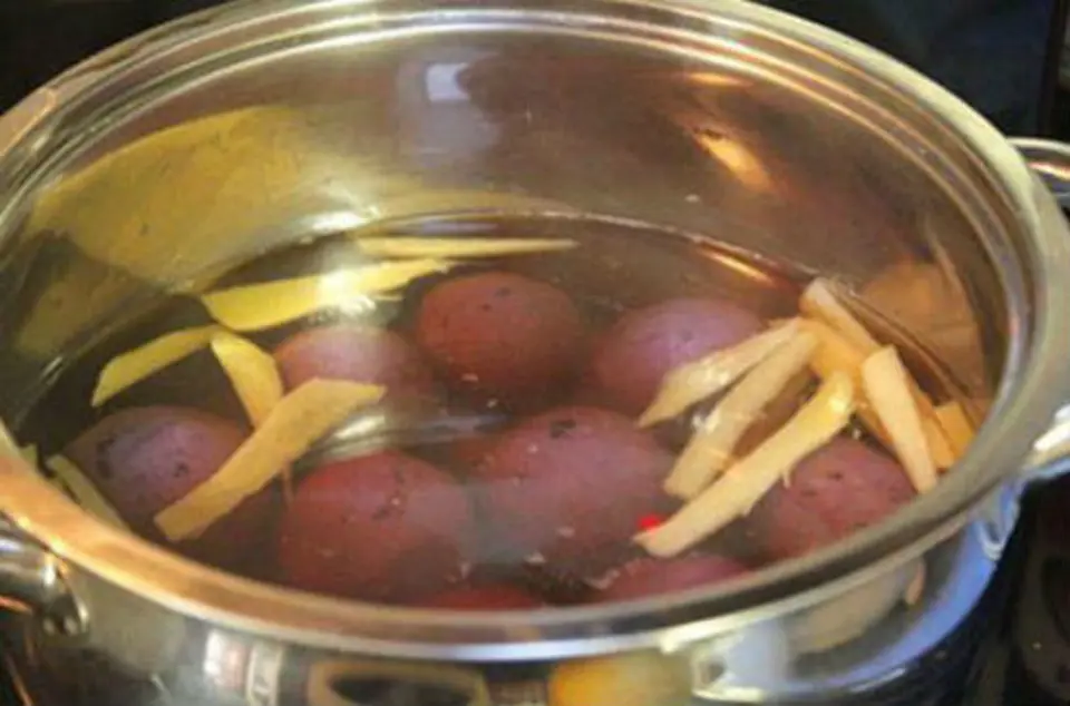 Cách nấu chè trôi nước khoai lang tím đơn giản dễ làm