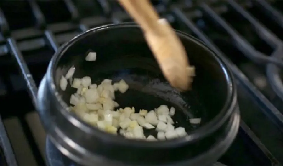Canh kim chi thịt heo kiểu Hàn vị ngon lạ miệng