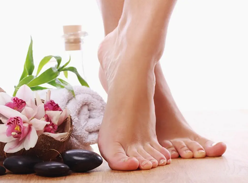 Mẹo hay vận dụng những tác dụng của chè xanh trong sinh hoạt