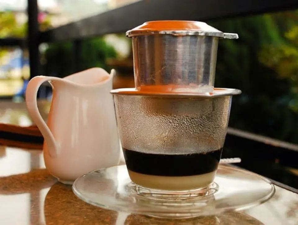 Phân tích lợi ích và tác hại của việc uống cà phê