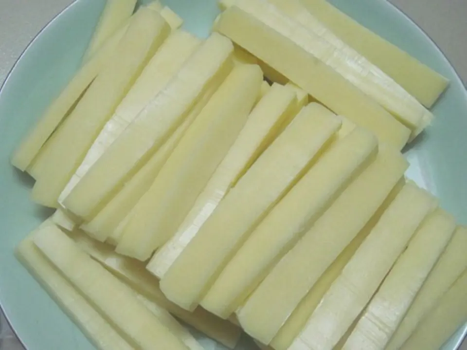 Cách làm bò cuộn phô mai chiên xù thơm lừng Cách làm bò cuộn phô mai chiên xù thơm lừng