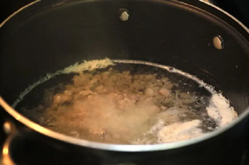 Cách làm canh củ dền cho người bị bệnh về huyết áp