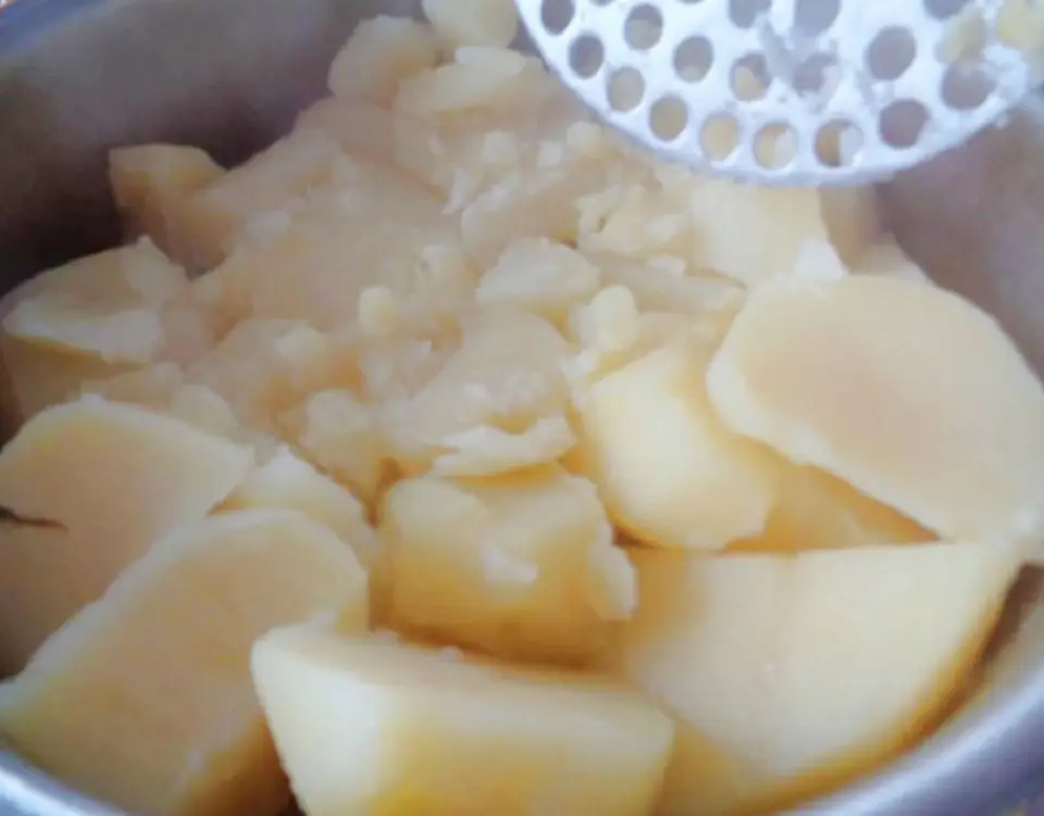 Cách làm món khoai tây bọc rau củ cho bữa tối ngày cuối tuần