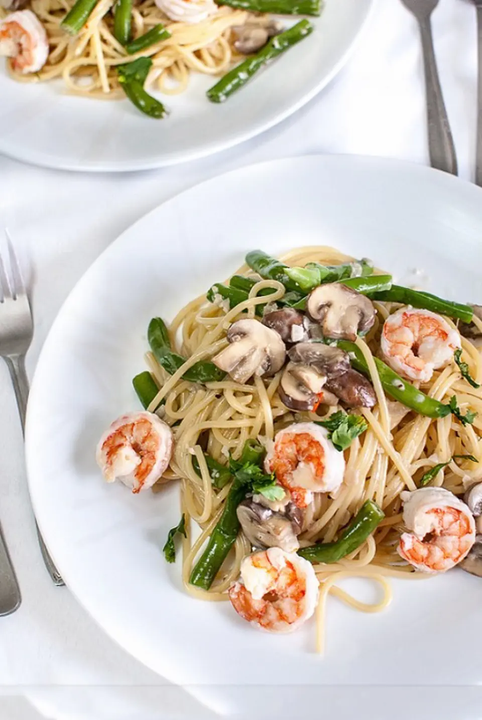 Cách làm món mỳ spaghetti xào nấm đơn giản thơm ngon Cách làm món mỳ spaghetti xào nấm đơn giản thơm ngon
