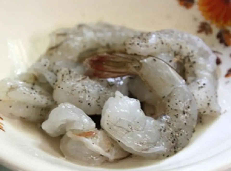 Cách làm món mỳ spaghetti xào nấm đơn giản thơm ngon Cách làm món mỳ spaghetti xào nấm đơn giản thơm ngon