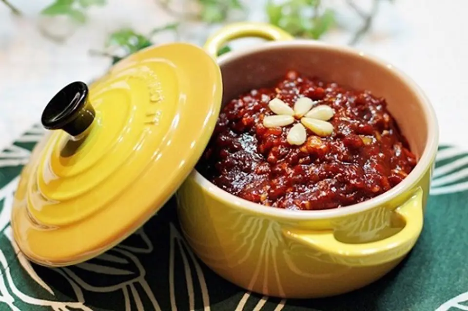 Cách làm món thịt bò xào kiểu Hàn cho bữa cơm thêm đậm đà