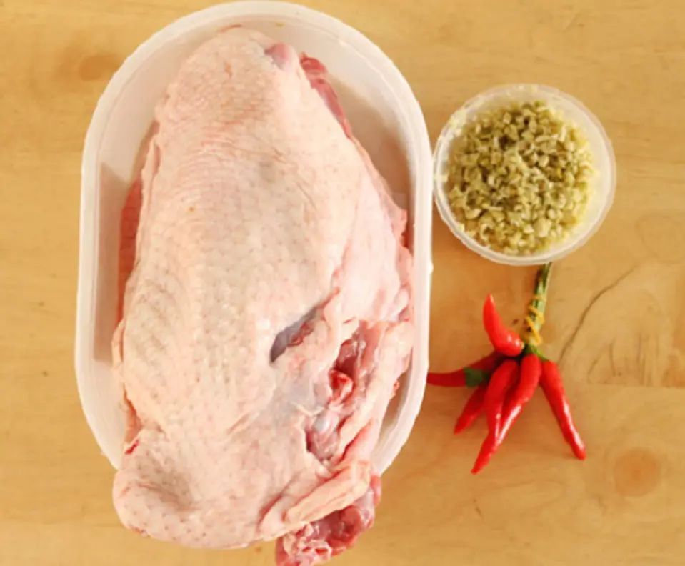 Cách làm món thịt vịt kho sả đậm đà thơm ngon