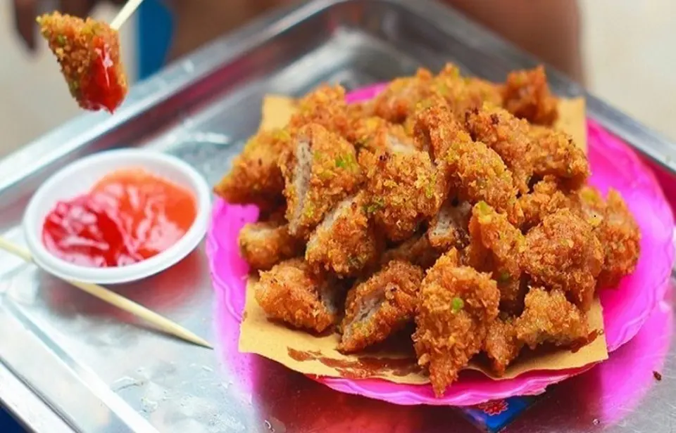 Cách làm nem chua cực ngon tại nhà