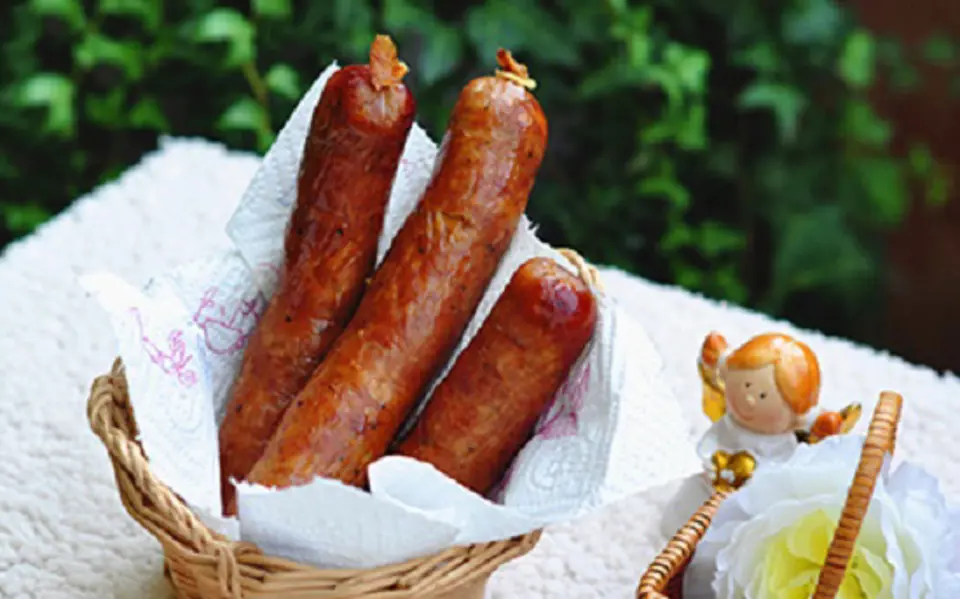 Cách làm xúc xích heo tại nhà thơm ngon bổ dưỡng
