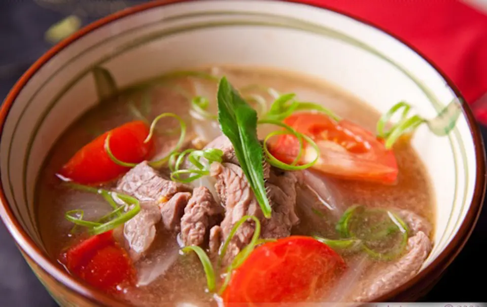 Cách nấu canh thịt bò với cà chua Cách nấu canh thịt bò với cà chua