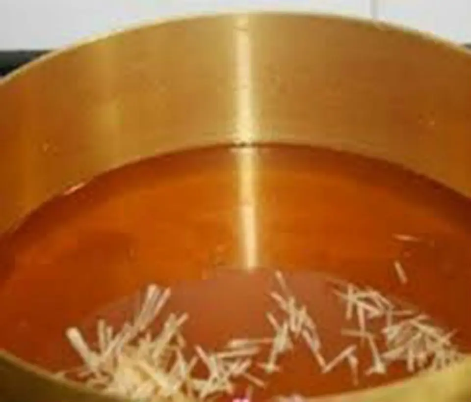Cách ngâm nước sấu giòn mà không bị váng