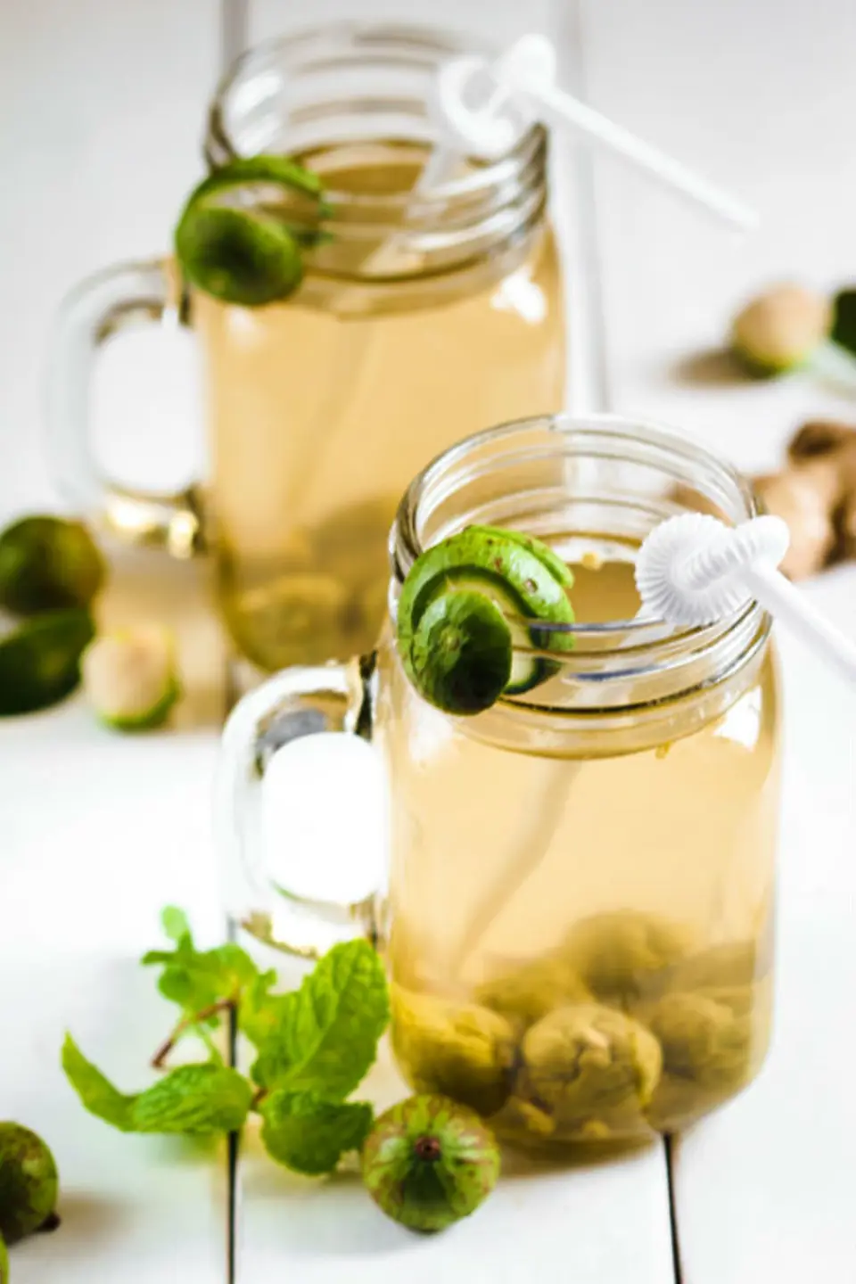 Cách ngâm nước sấu giòn mà không bị váng