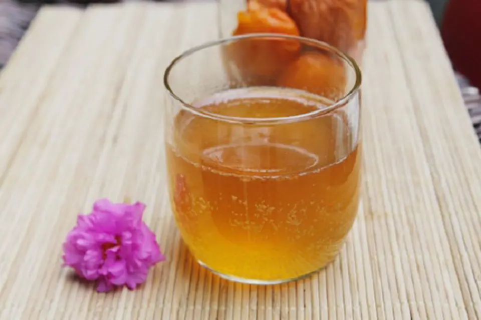 Cách ngâm quả mơ với đường đơn giản