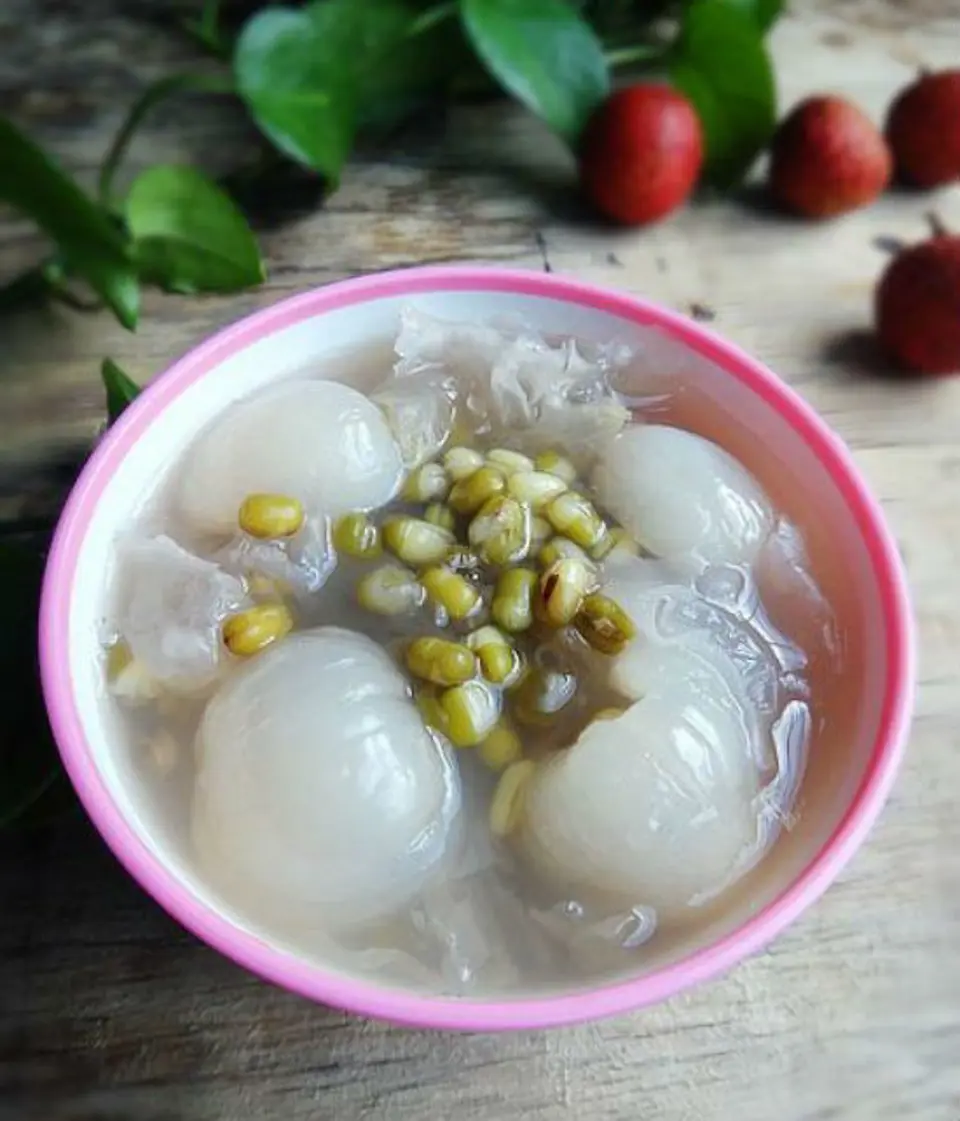 Công thức nấu chè ngon từ vải thiều đậu xanh Công thức nấu chè ngon từ vải thiều đậu xanh