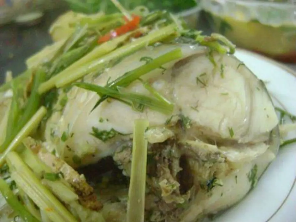 Cùng làm món cá hấp bia đơn giản Cùng làm món cá hấp bia đơn giản