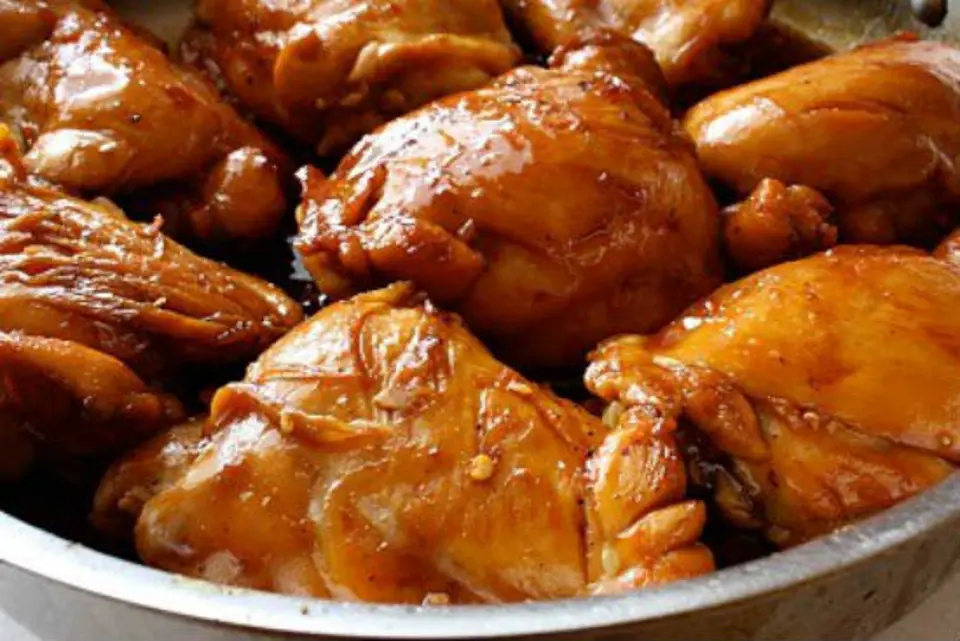 Cùng nấu món gà kho gừng cho bữa cơm thêm hấp dẫn