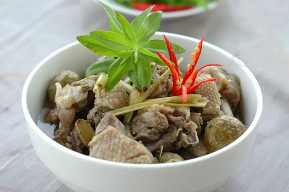 Học cách nấu món vịt om sấu ngon nhất đãi cả nhà