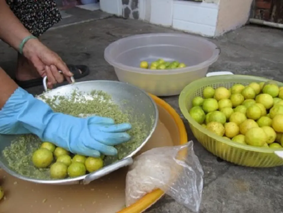 Hướng dẫn cách ngâm chanh muối