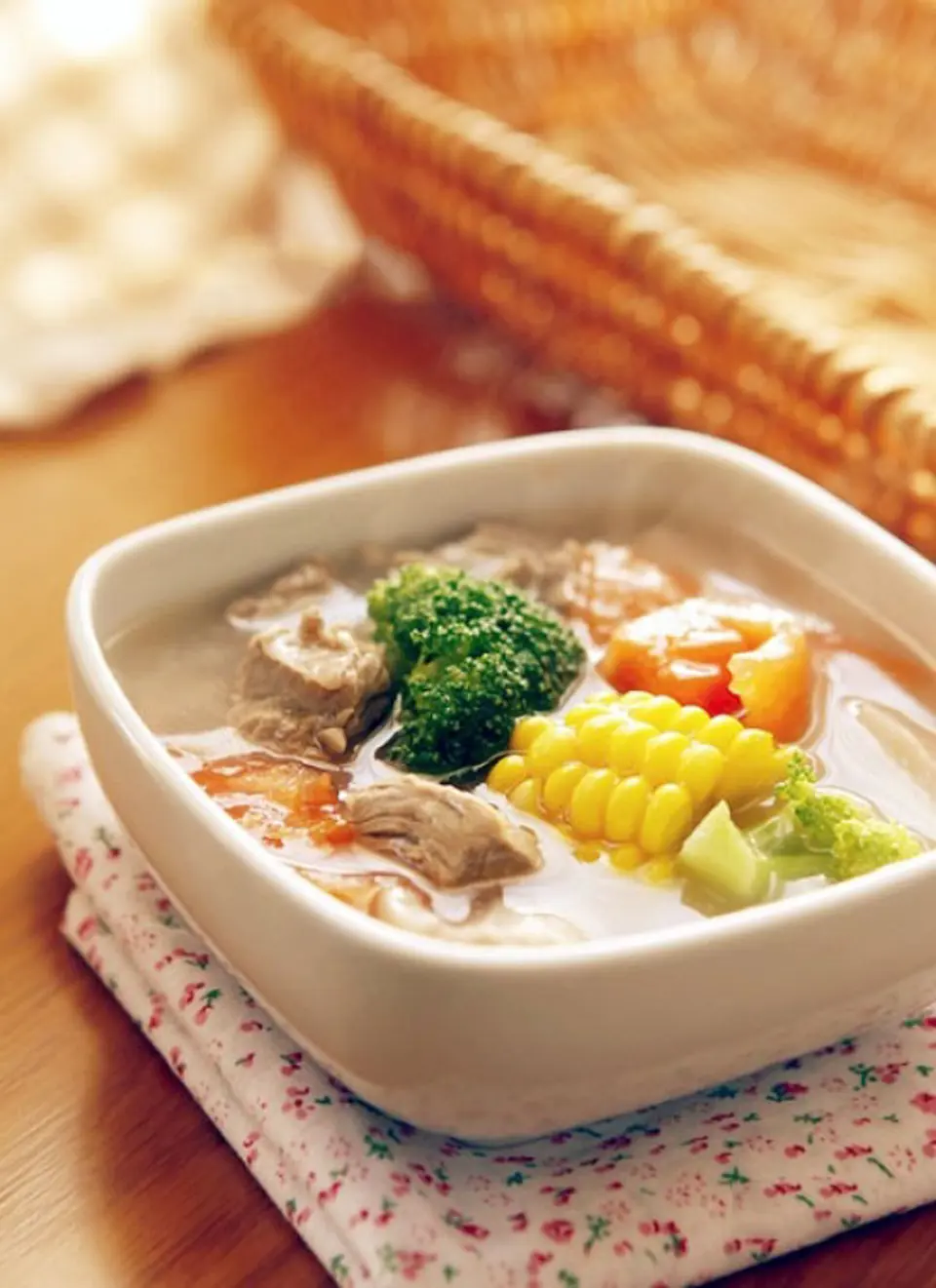 Hướng dẫn làm món canh thịt bò hầm rau củ