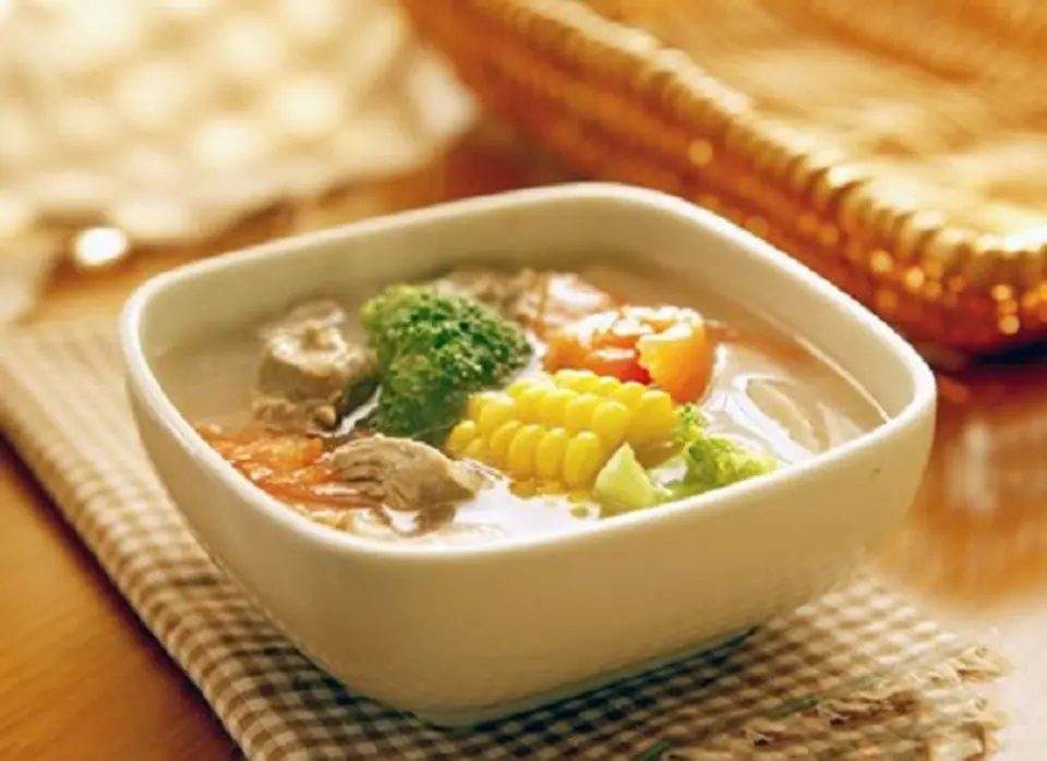 Hướng dẫn làm món canh thịt bò hầm rau củ