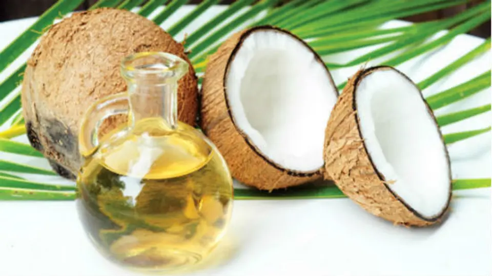 Khám phá những công dụng tuyệt vời của dầu dừa