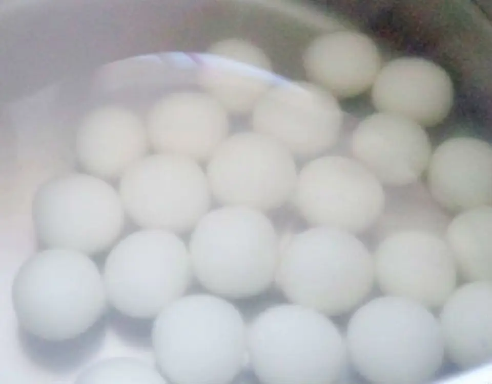 Lạ mắt với món chè bi trái cây giải nhiệt trong mùa hè