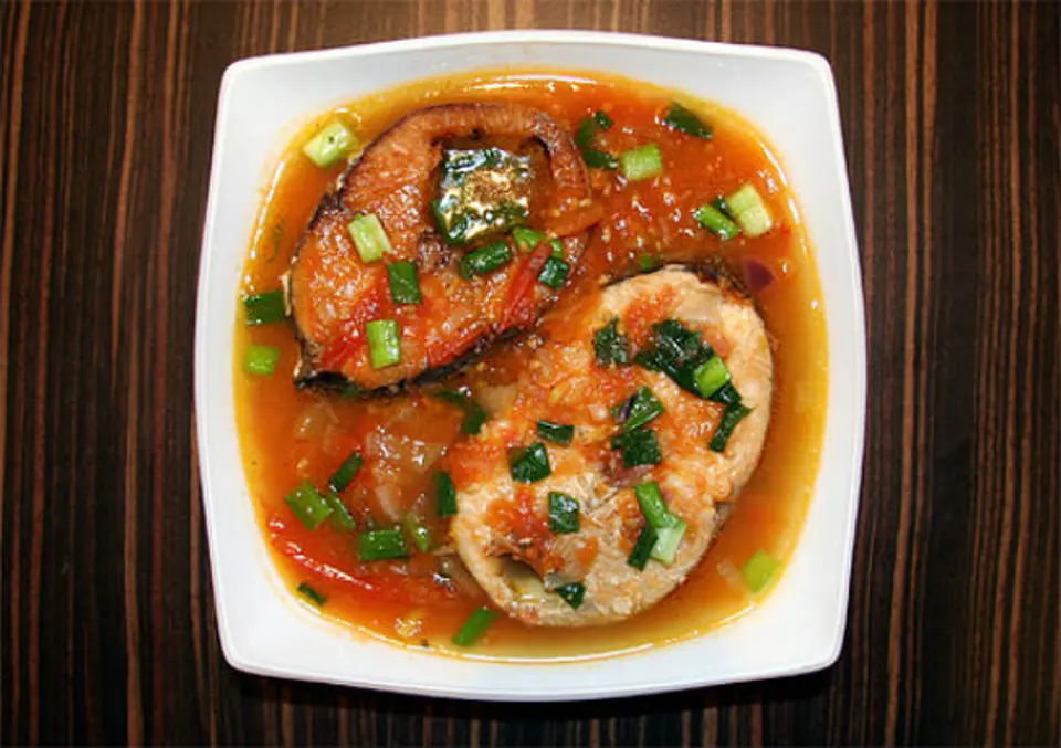 Làm sao nấu món cá ngừ sốt cà chua đậm đà Làm sao nấu món cá ngừ sốt cà chua đậm đà