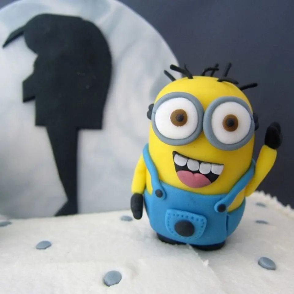 Tạo hình Minion bằng fondant đơn giản ngộ nghĩnh