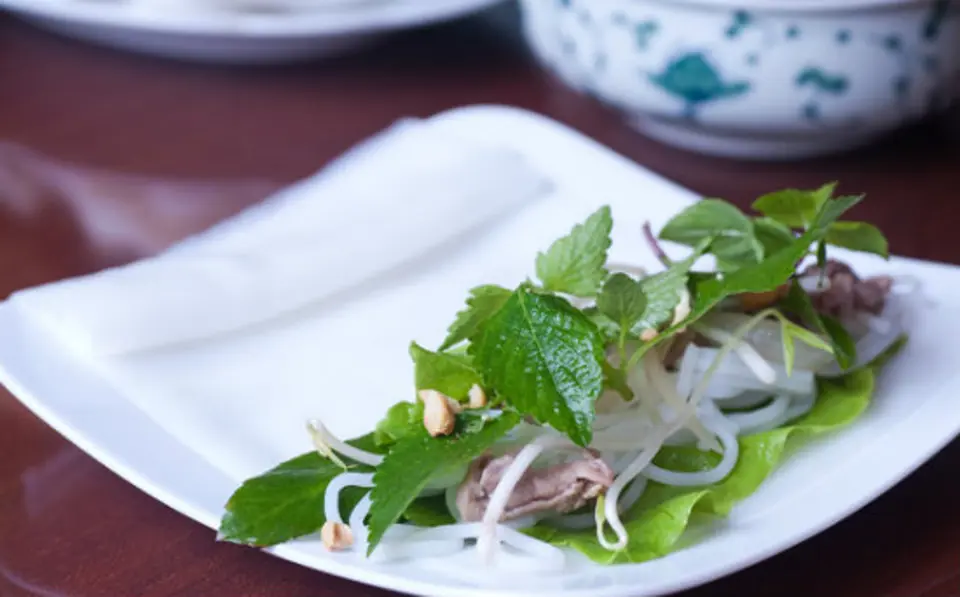 Tuyệt chiêu làm phở cuốn ngon Tuyệt chiêu làm phở cuốn ngon