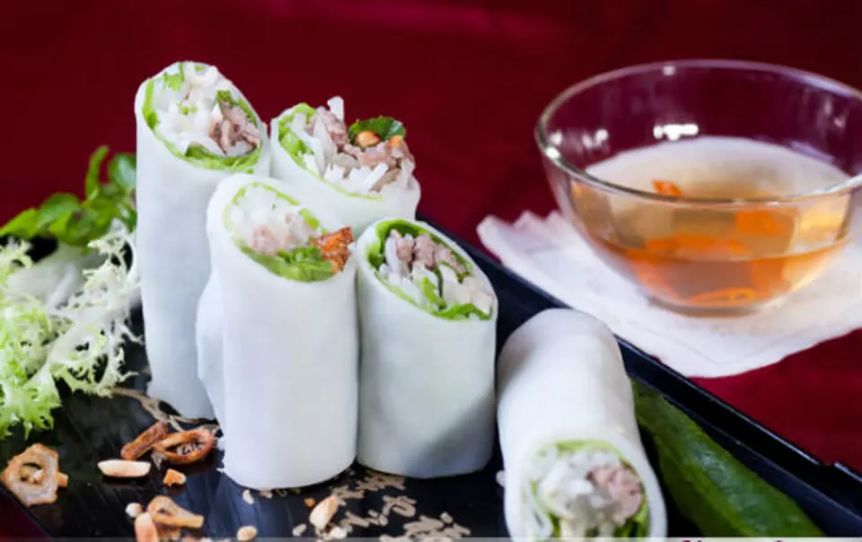 Tuyệt chiêu làm phở cuốn ngon Tuyệt chiêu làm phở cuốn ngon
