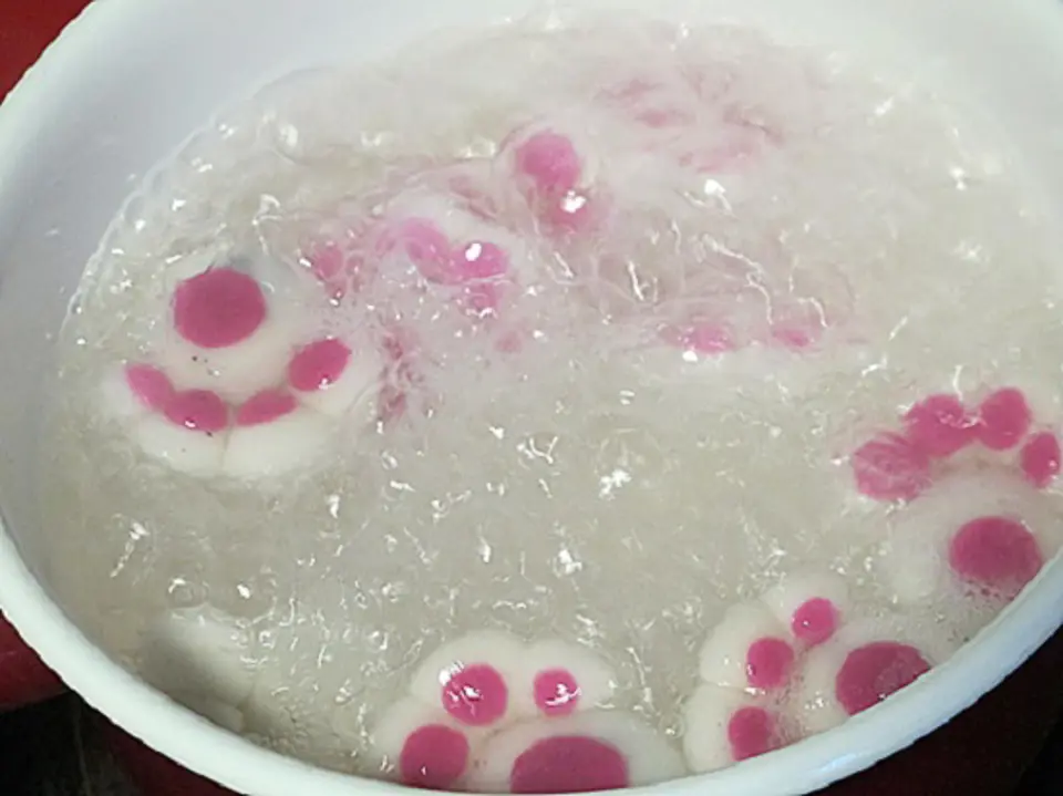 Bánh trôi hình chân mèo ngộ ngĩnh cho bé