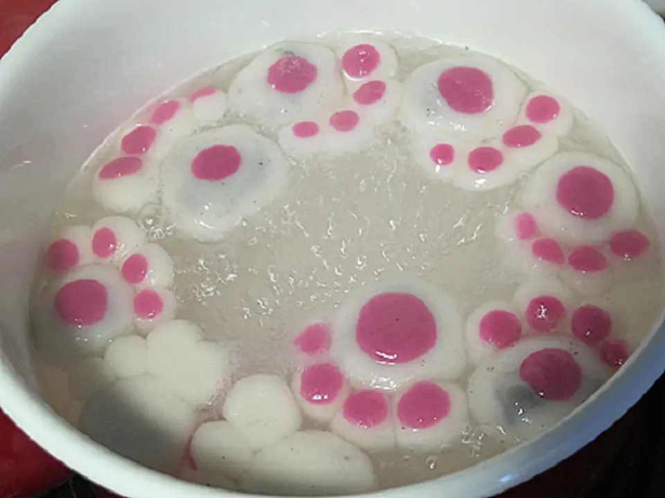 Bánh trôi hình chân mèo ngộ ngĩnh cho bé